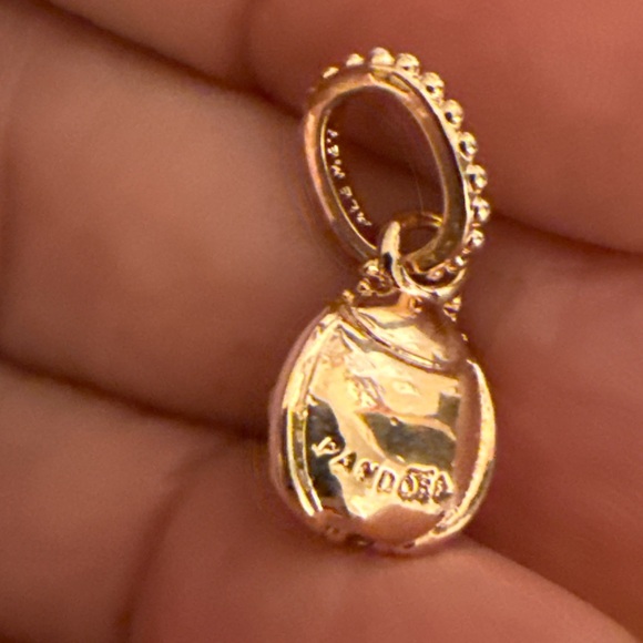 Pink Ladybug Pendant Charm - Picture 4 of 4